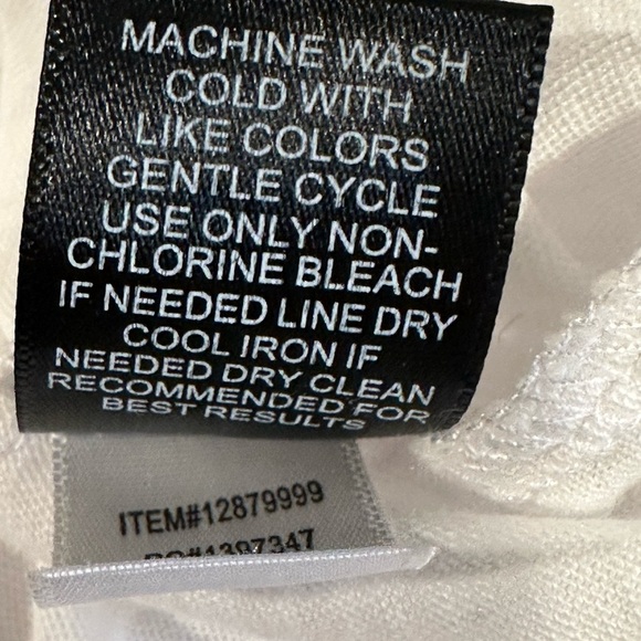 Torrid White Flowy Sleeveless Tank Top - Size 0  Large Basic Casual Layering Top - Picture 9 of 11